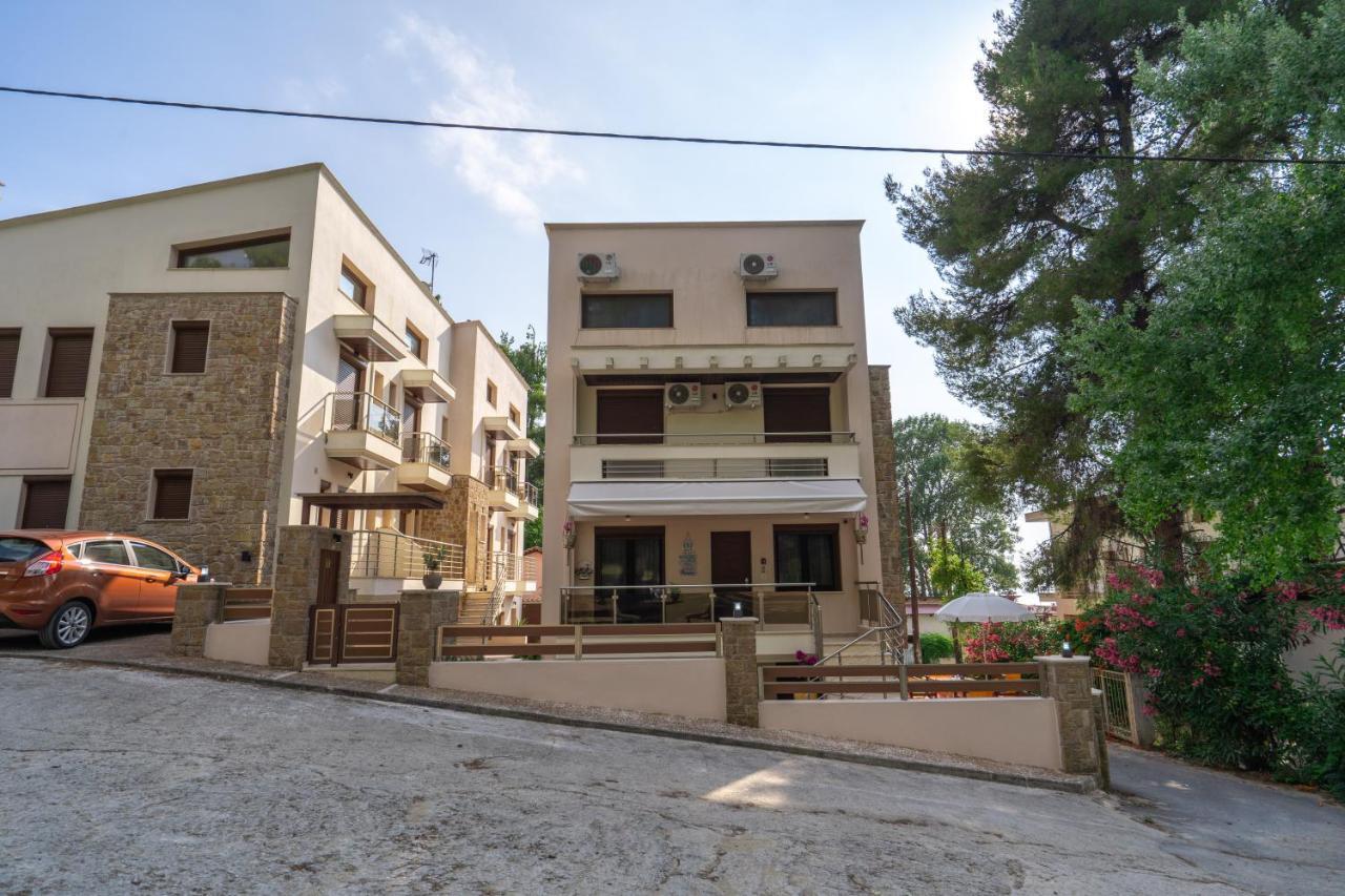 Νεφέλη-Σπίτι Ολόκληρο Για Αξέχαστες Διακοπές Στην Σιβηρη Apartment Сивири Екстериор снимка